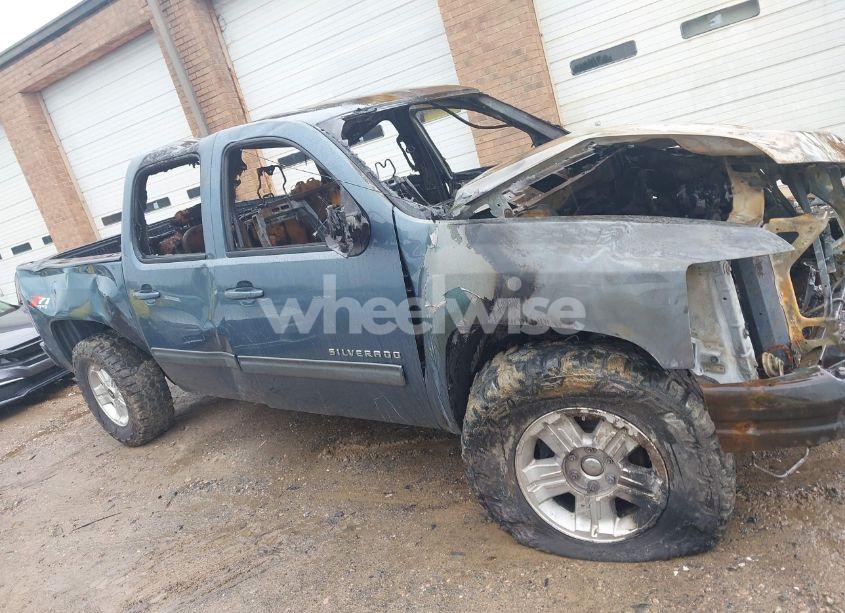 Photo 12 of 2013 Chevrolet Silverado 1500 LTZ (VIN 3GCPKTE72DG354765)