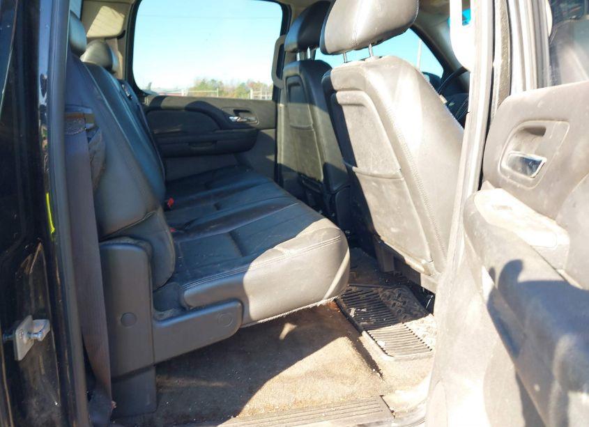 Photo 8 of 2012 Chevrolet Silverado 1500 LTZ (VIN 3GCPKTE73CG121587)