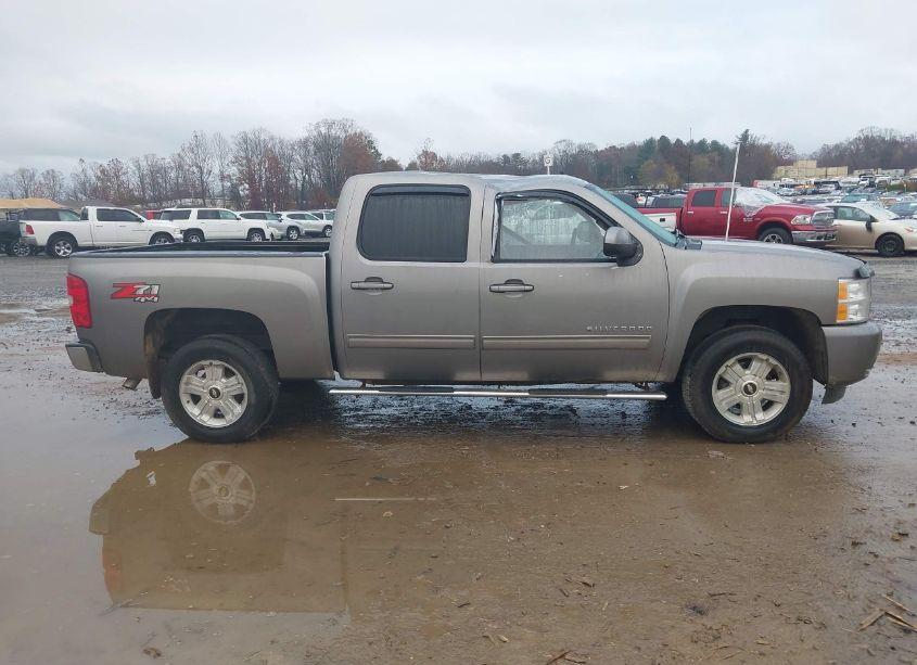 Photo 13 of 2013 Chevrolet Silverado 1500 LTZ (VIN 3GCPKTE73DG247496)