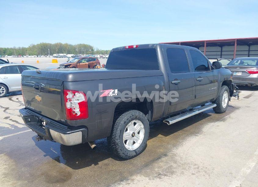 Photo 4 of 2013 Chevrolet Silverado 1500 LTZ (VIN 3GCPKTE75DG115341)