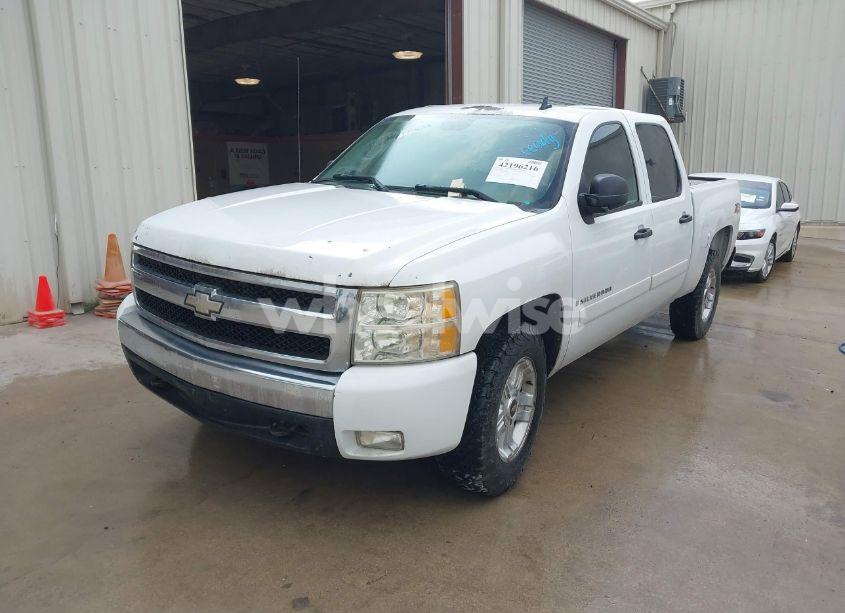 Photo 2 of 2013 Chevrolet Silverado 1500 LTZ (VIN 3GCPKTE75DG125416)