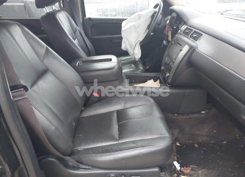 Photo 5 of 2013 Chevrolet Silverado 1500 LTZ (VIN 3GCPKTE76DG256399)