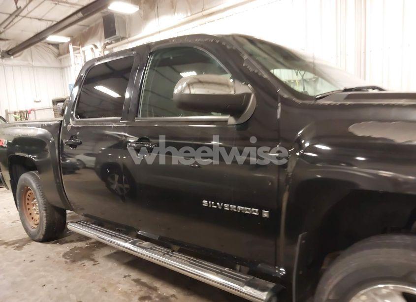 Photo 14 of 2013 Chevrolet Silverado 1500 LTZ (VIN 3GCPKTE76DG272439)
