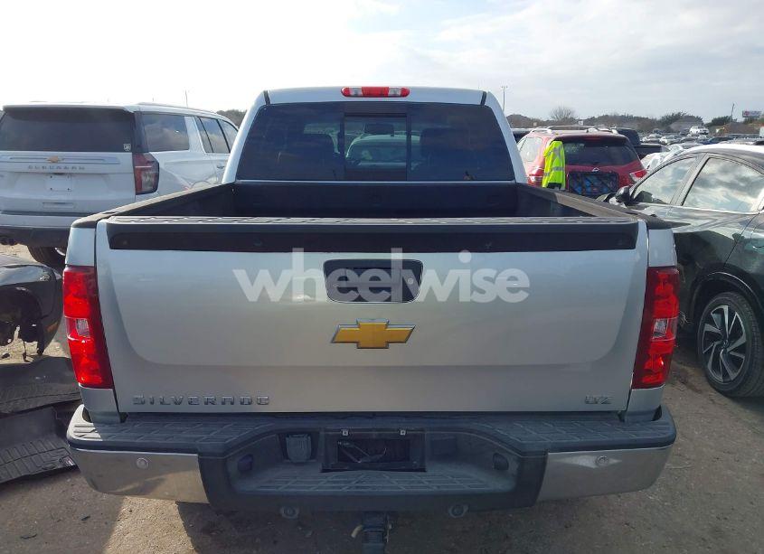 Photo 16 of 2013 Chevrolet Silverado 1500 LTZ (VIN 3GCPKTE76DG346314)