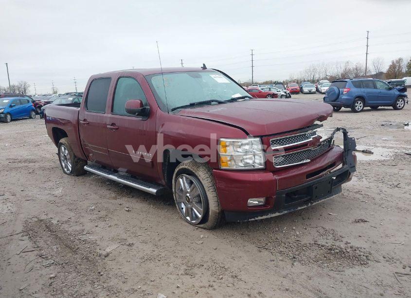 2013 Chevrolet Silverado 1500 LTZ (VIN 3GCPKTE76DG352713) main photo