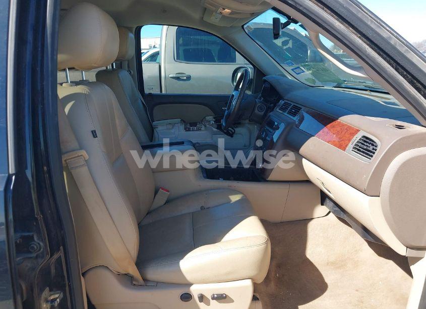 Photo 5 of 2013 Chevrolet Silverado 1500 LTZ (VIN 3GCPKTE77DG196617)