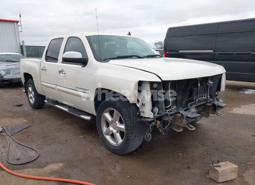 2013 Chevrolet Silverado 1500 LTZ (VIN 3GCPKTE77DG208569) main photo
