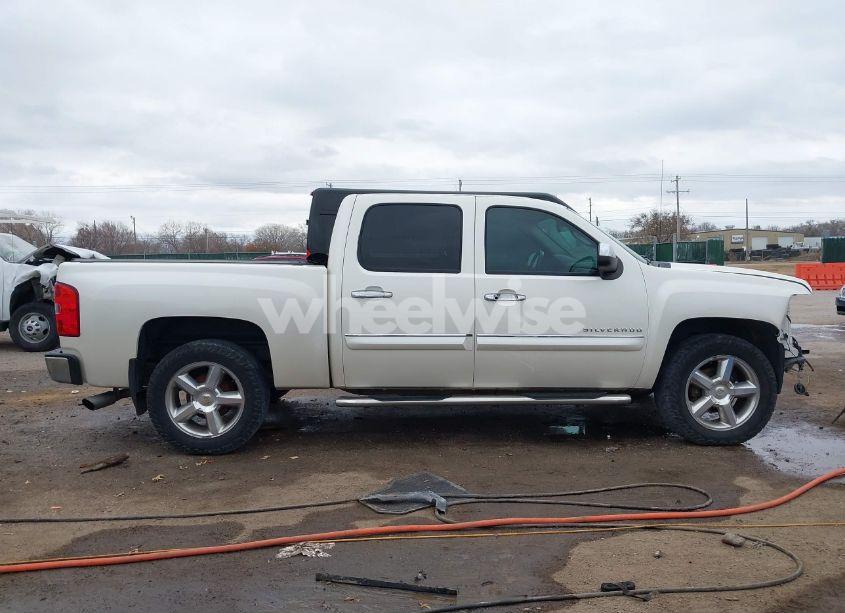 Photo 14 of 2013 Chevrolet Silverado 1500 LTZ (VIN 3GCPKTE77DG208569)
