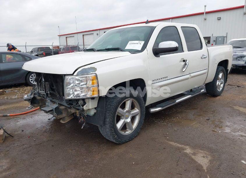 Photo 2 of 2013 Chevrolet Silverado 1500 LTZ (VIN 3GCPKTE77DG208569)