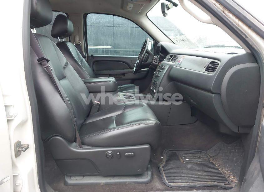 Photo 5 of 2013 Chevrolet Silverado 1500 LTZ (VIN 3GCPKTE77DG208569)