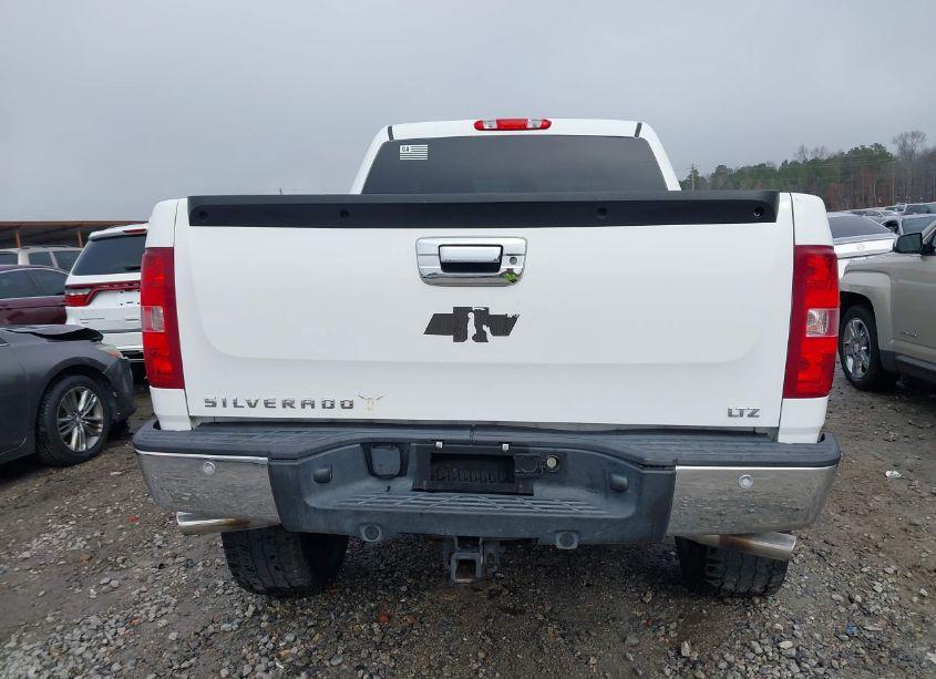 Photo 16 of 2013 Chevrolet Silverado 1500 LTZ (VIN 3GCPKTE77DG320854)
