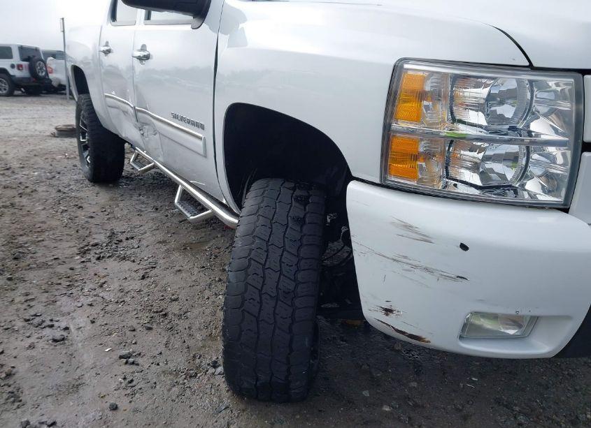 Photo 19 of 2013 Chevrolet Silverado 1500 LTZ (VIN 3GCPKTE77DG320854)