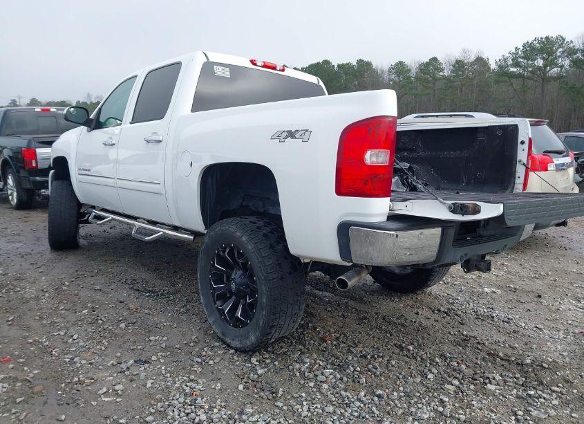 Photo 3 of 2013 Chevrolet Silverado 1500 LTZ (VIN 3GCPKTE77DG320854)