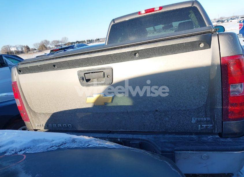 Photo 16 of 2013 Chevrolet Silverado 1500 LTZ (VIN 3GCPKTE79DG120610)