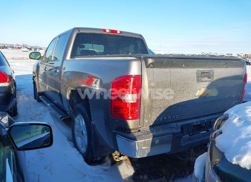Photo 3 of 2013 Chevrolet Silverado 1500 LTZ (VIN 3GCPKTE79DG120610)