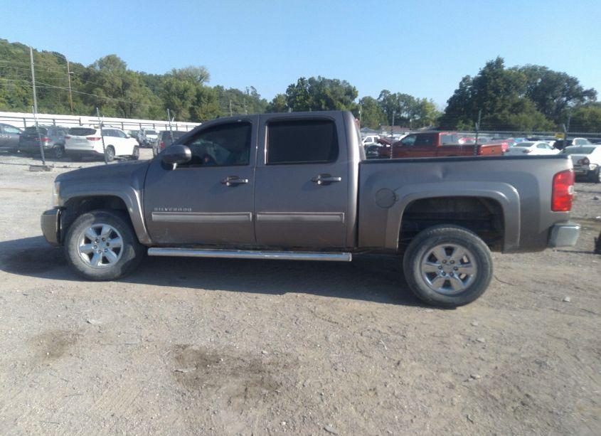 Photo 15 of 2013 Chevrolet Silverado 1500 LTZ (VIN 3GCPKTE79DG239774)
