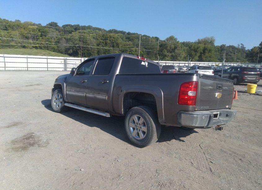 Photo 3 of 2013 Chevrolet Silverado 1500 LTZ (VIN 3GCPKTE79DG239774)
