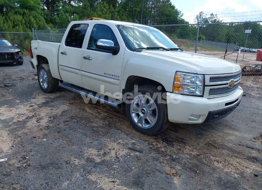 2013 Chevrolet Silverado 1500 LTZ (VIN 3GCPKTE79DG365147) main photo