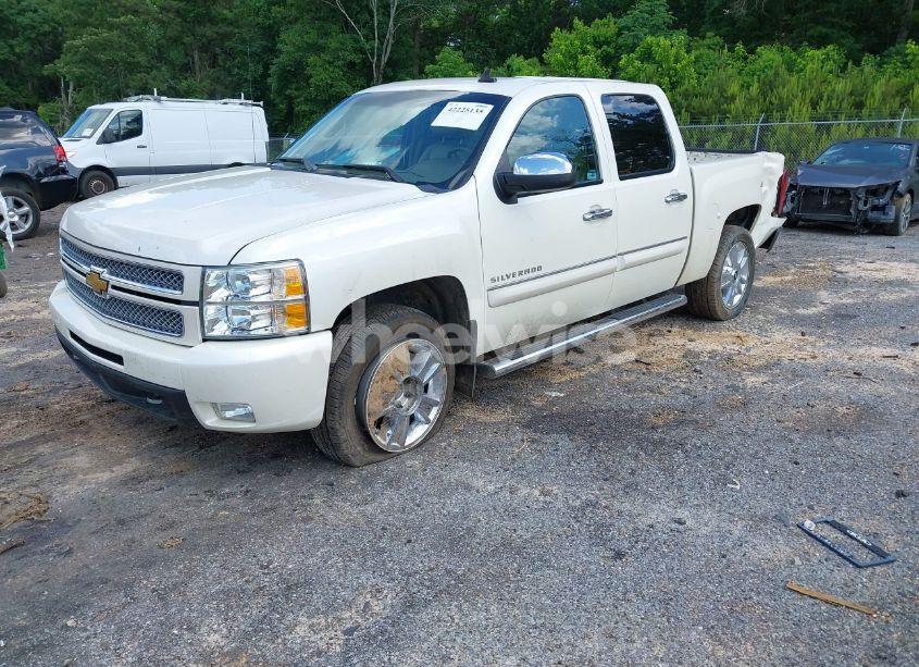 Photo 2 of 2013 Chevrolet Silverado 1500 LTZ (VIN 3GCPKTE79DG365147)