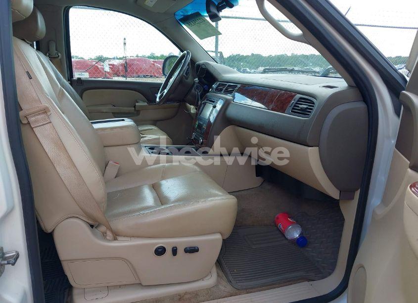 Photo 5 of 2013 Chevrolet Silverado 1500 LTZ (VIN 3GCPKTE79DG365147)