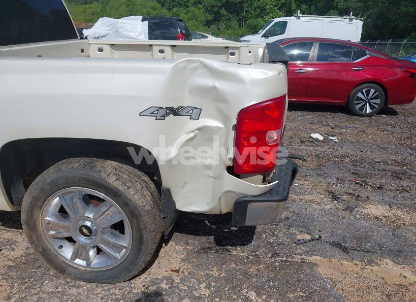Photo 6 of 2013 Chevrolet Silverado 1500 LTZ (VIN 3GCPKTE79DG365147)
