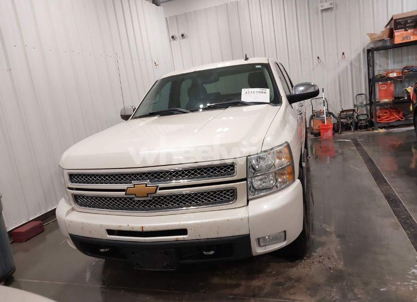 Photo 12 of 2013 Chevrolet Silverado 1500 LTZ (VIN 3GCPKTE7XDG303076)