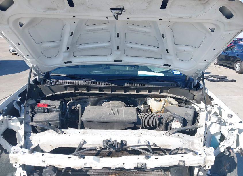 Photo 10 of 2021 Chevrolet Silverado 1500 2WD SHORT BED WT (VIN 3GCPWAEF5MG107711)