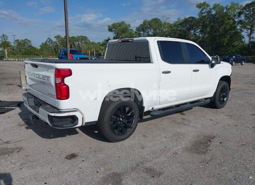 Photo 4 of 2020 Chevrolet Silverado 1500 2WD SHORT BED CUSTOM (VIN 3GCPWBEF0LG102775)
