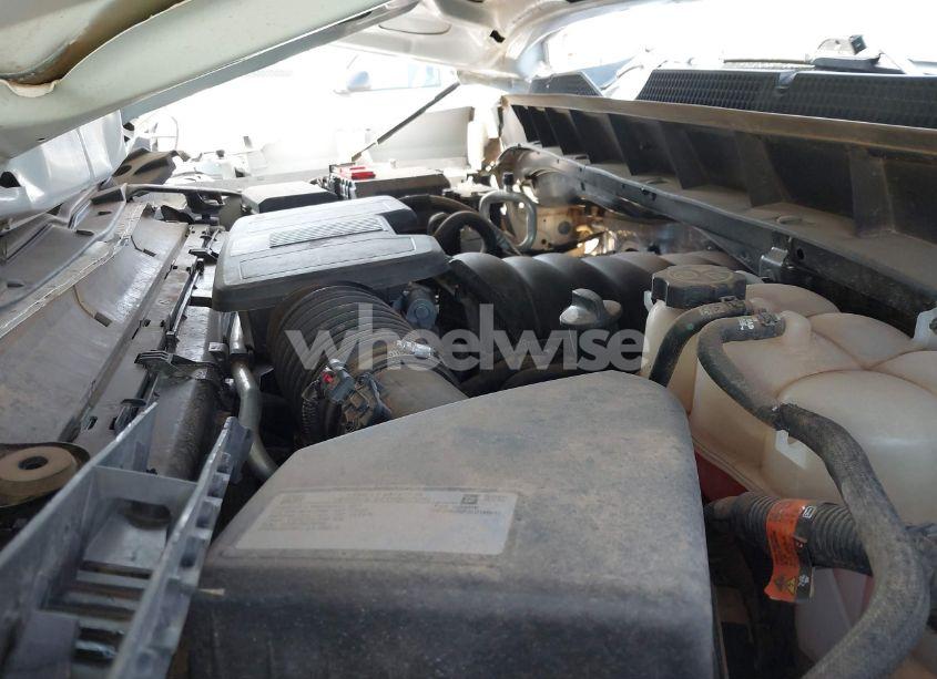 Photo 10 of 2020 Chevrolet Silverado 1500 2WD SHORT BED CUSTOM (VIN 3GCPWBEF3LG198949)