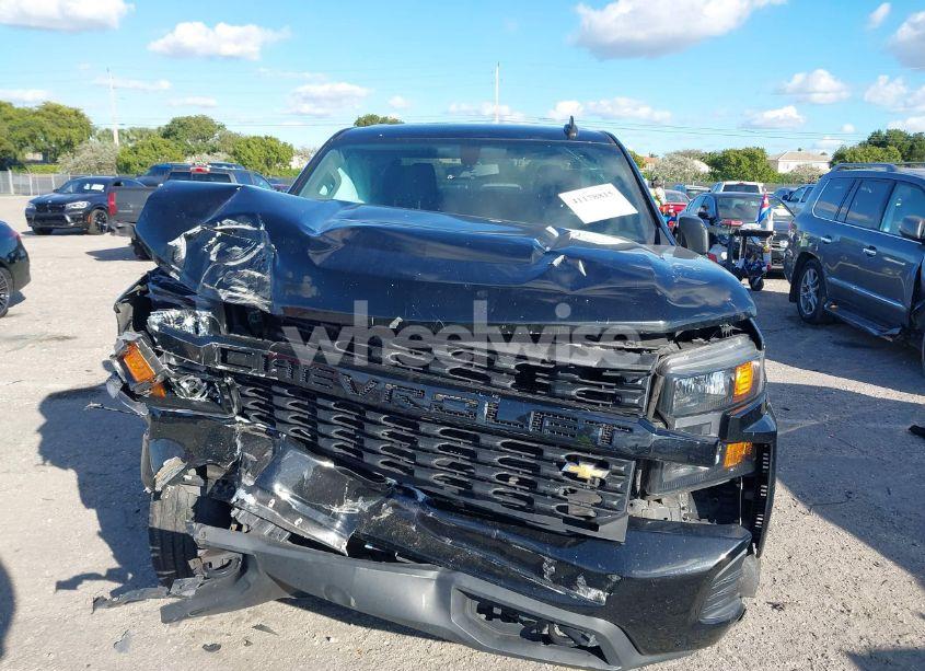 Photo 12 of 2019 Chevrolet Silverado 1500 CUSTOM (VIN 3GCPWBEF9KG173584)