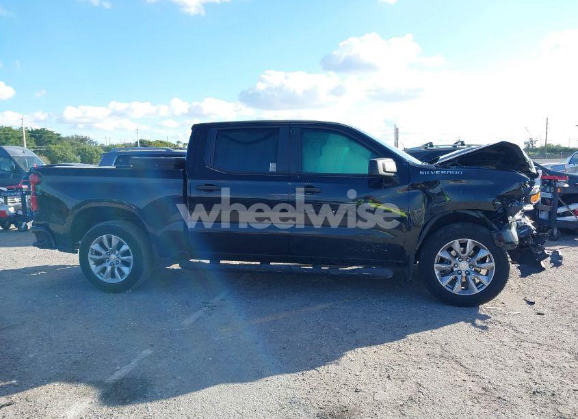 Photo 13 of 2019 Chevrolet Silverado 1500 CUSTOM (VIN 3GCPWBEF9KG173584)