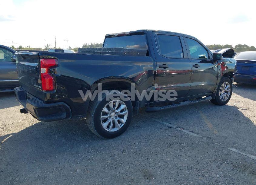 Photo 4 of 2019 Chevrolet Silverado 1500 CUSTOM (VIN 3GCPWBEF9KG173584)