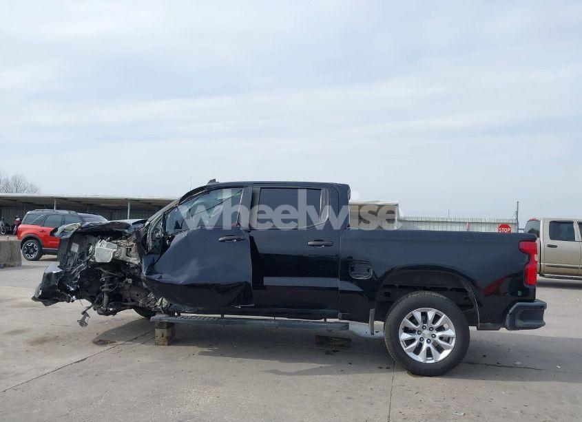 Photo 15 of 2019 Chevrolet Silverado 1500 CUSTOM (VIN 3GCPWBEH0KG231258)