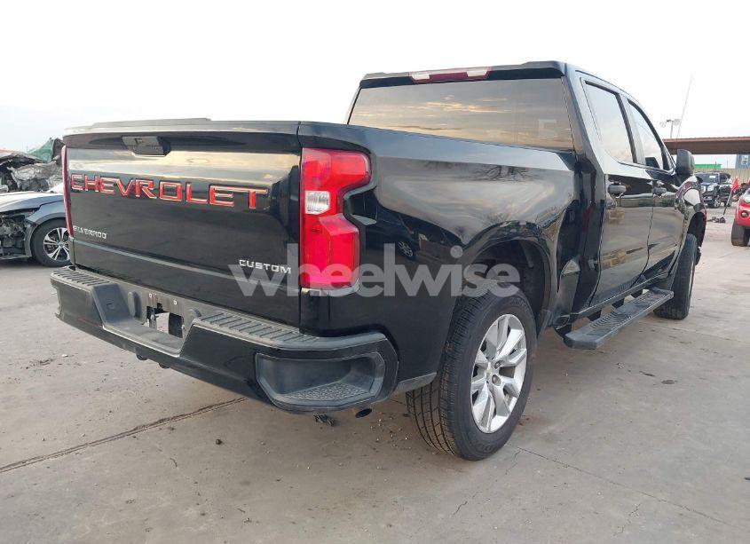 Photo 4 of 2019 Chevrolet Silverado 1500 CUSTOM (VIN 3GCPWBEH0KG231258)