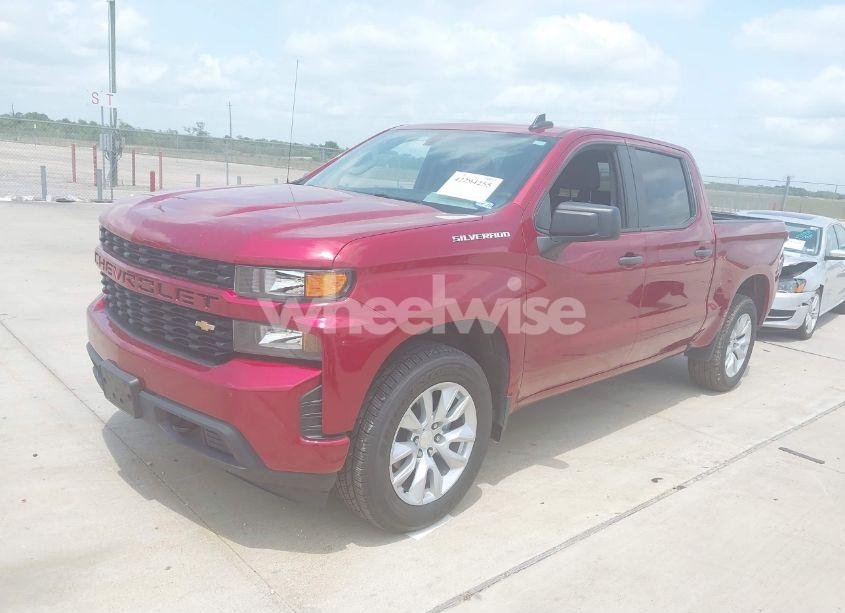 Photo 2 of 2021 Chevrolet Silverado 1500 2WD SHORT BED CUSTOM (VIN 3GCPWBEH1MG160722)