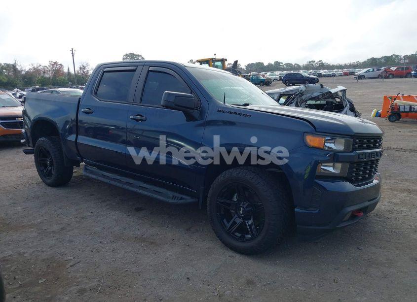 2020 Chevrolet Silverado 1500 2WD SHORT BED CUSTOM (VIN 3GCPWBEH3LG172322) main photo