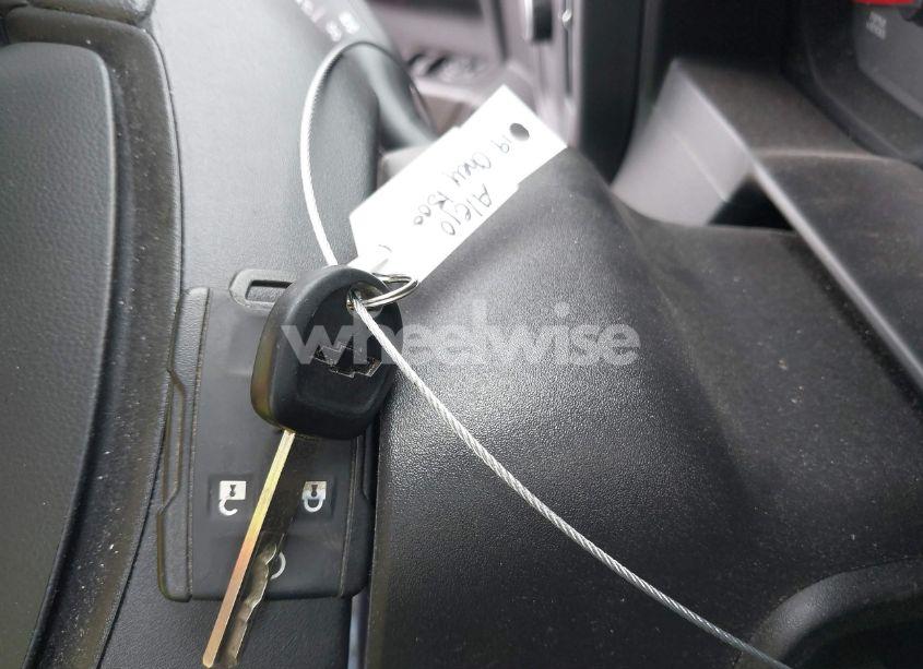 Photo 11 of 2019 Chevrolet Silverado 1500 CUSTOM (VIN 3GCPWBEH4KG227181)