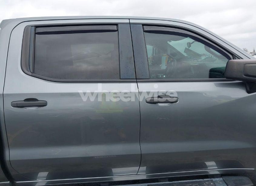 Photo 14 of 2019 Chevrolet Silverado 1500 CUSTOM (VIN 3GCPWBEH4KG227181)