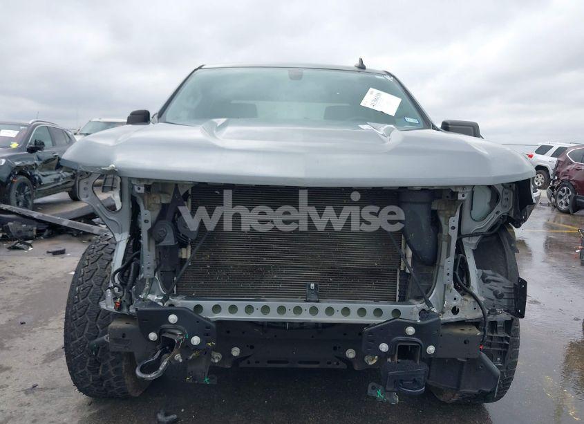 Photo 6 of 2019 Chevrolet Silverado 1500 CUSTOM (VIN 3GCPWBEH4KG227181)