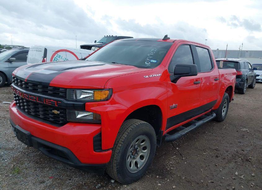 Photo 2 of 2020 Chevrolet Silverado 1500 2WD SHORT BED CUSTOM (VIN 3GCPWBEH4LG103137)