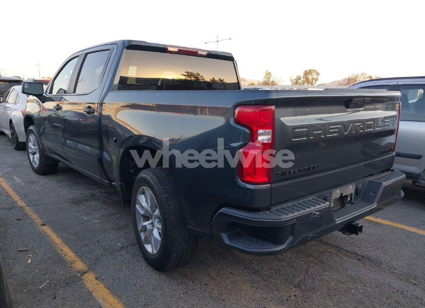 Photo 3 of 2021 Chevrolet Silverado 1500 2WD SHORT BED CUSTOM (VIN 3GCPWBEH4MG173383)