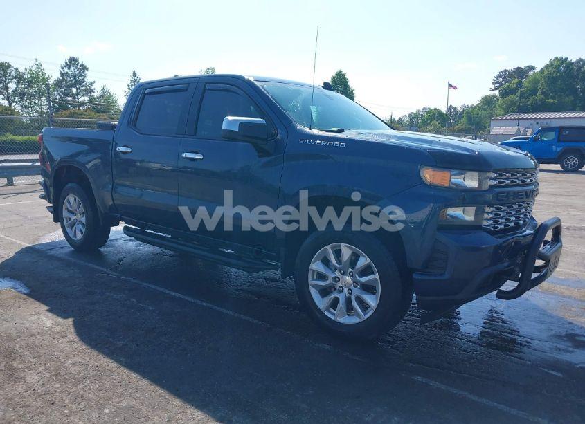 2020 Chevrolet Silverado 1500 2WD SHORT BED CUSTOM (VIN 3GCPWBEH5LG348108) main photo