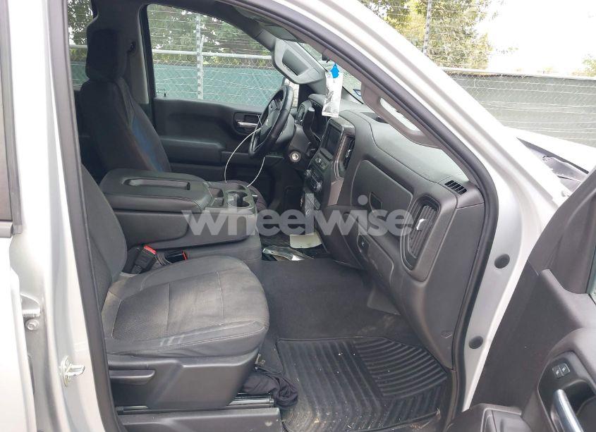 Photo 5 of 2020 Chevrolet Silverado 1500 2WD SHORT BED CUSTOM (VIN 3GCPWBEH7LG338518)