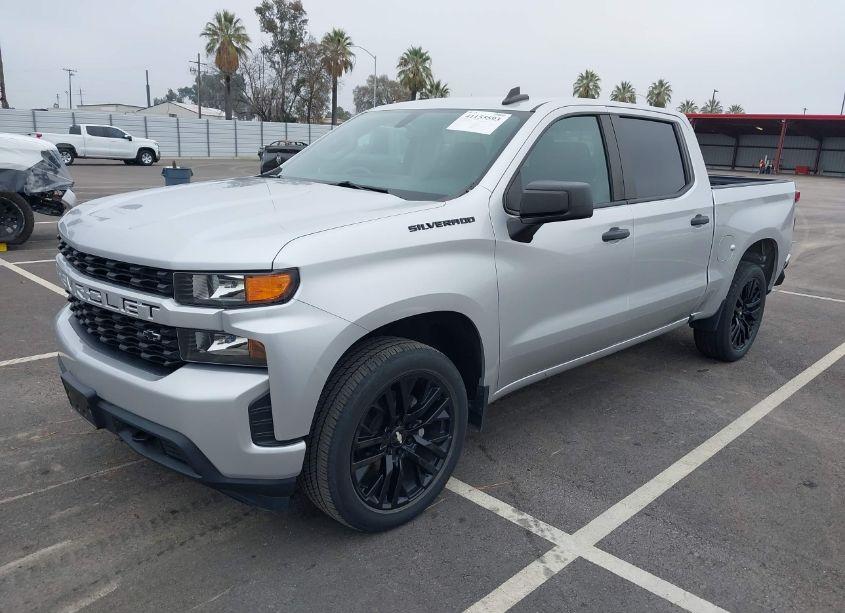 Photo 2 of 2020 Chevrolet Silverado 1500 2WD SHORT BED CUSTOM (VIN 3GCPWBEH8LG246737)