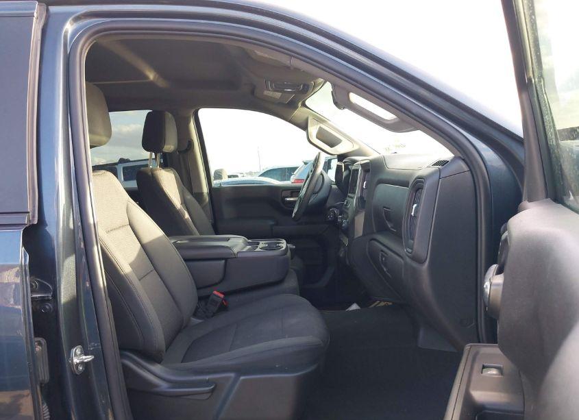 Photo 5 of 2020 Chevrolet Silverado 1500 2WD SHORT BED CUSTOM (VIN 3GCPWBEHXLG235805)