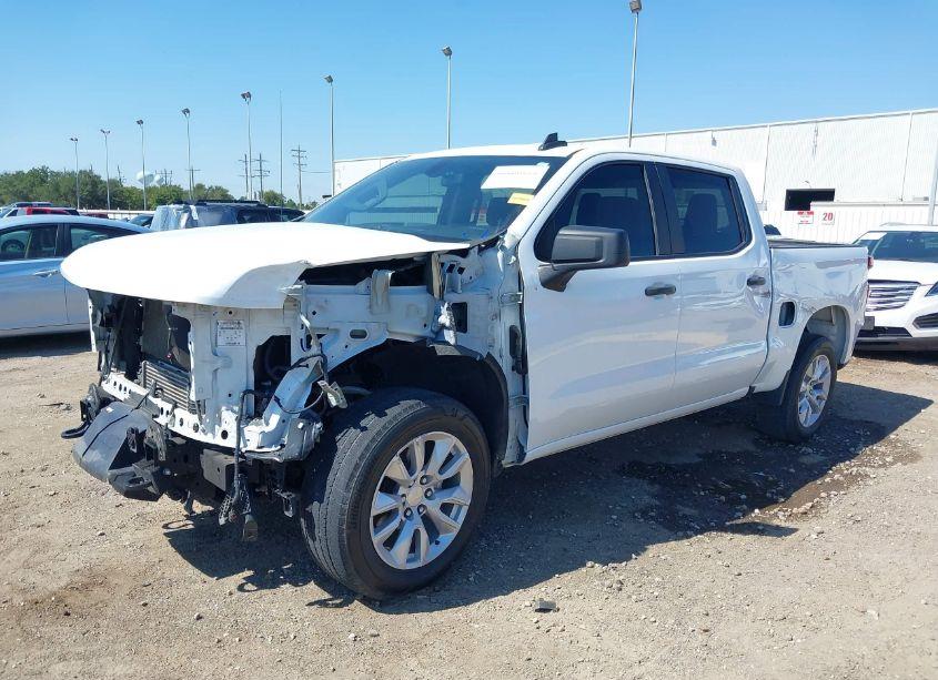 Photo 2 of 2021 Chevrolet Silverado 1500 2WD SHORT BED CUSTOM (VIN 3GCPWBEK0MG247524)