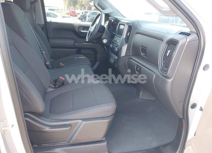 Photo 5 of 2022 Chevrolet Silverado 1500 LTD 2WD SHORT BED CUSTOM (VIN 3GCPWBEK0NG155248)