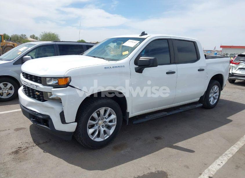 Photo 2 of 2021 Chevrolet Silverado 1500 2WD SHORT BED CUSTOM (VIN 3GCPWBEK2MG160546)