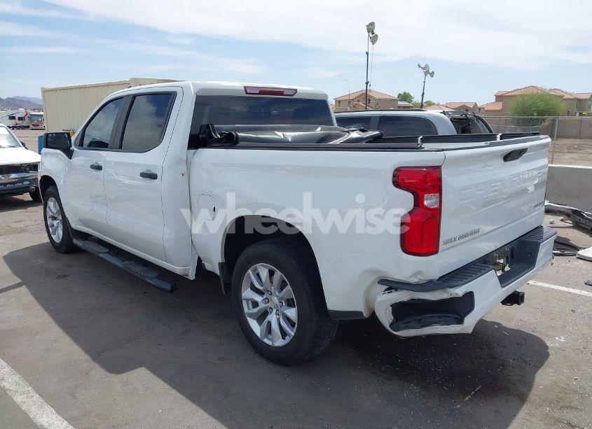 Photo 3 of 2021 Chevrolet Silverado 1500 2WD SHORT BED CUSTOM (VIN 3GCPWBEK2MG160546)