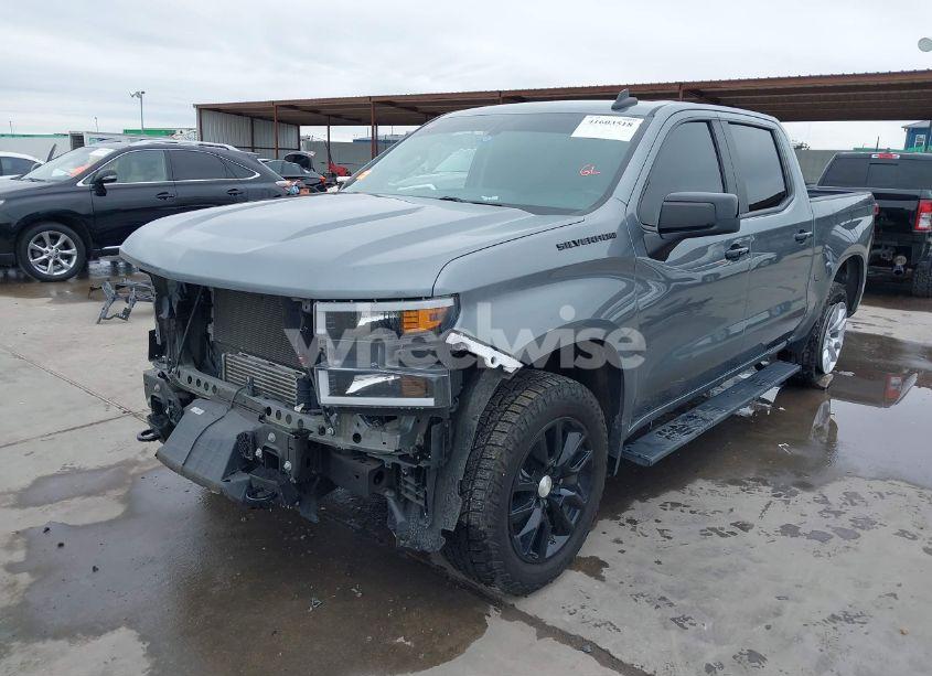 Photo 2 of 2021 Chevrolet Silverado 1500 2WD SHORT BED CUSTOM (VIN 3GCPWBEK2MG360620)